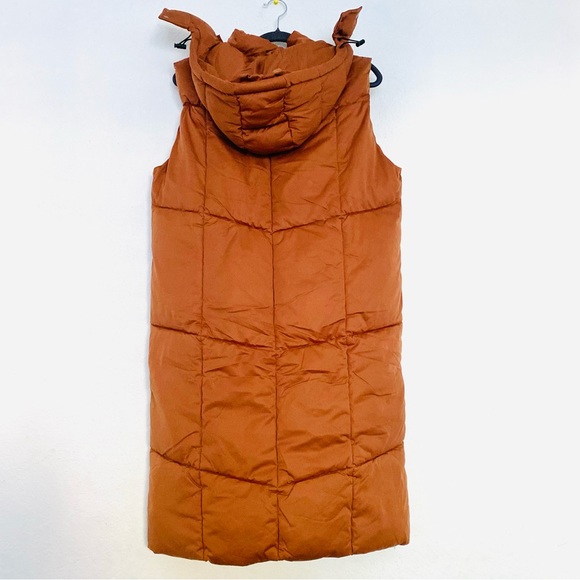 Avec Les Filles - THERMALPUFF™ Hooded Longline Puffer Vest in Cedar Brown Size M - Picture 13 of 16